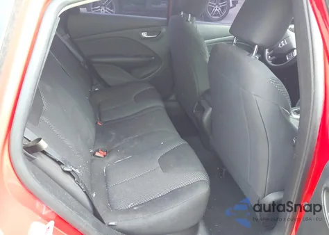 2016 Dodge Dart Sxt Sport z USA, uszkodzony, nr VIN 1C3CDFFA2GD796312